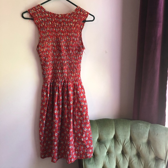 VINTAGE Red Smocked Dress - Picture 5 of 8